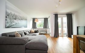 Frisch renoviertes Messe Apartment - 20 Minuten